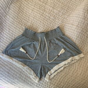 Brand: No Boundaries, Item: Shorts